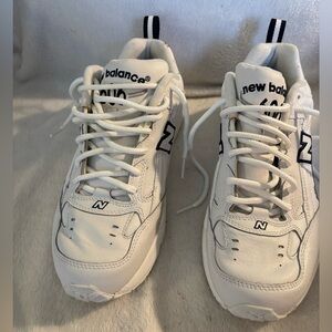 Men’s New Balance 606W, 10.5 Wide